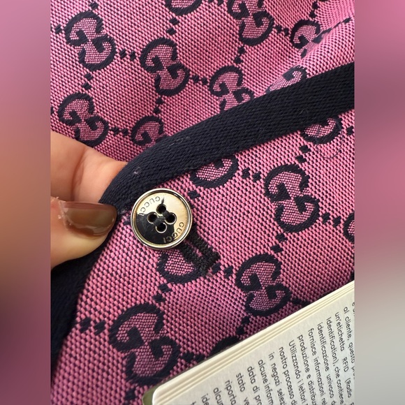 Gucci Dog GG Trench Coat, Size S, NWT - Picture 8 of 10